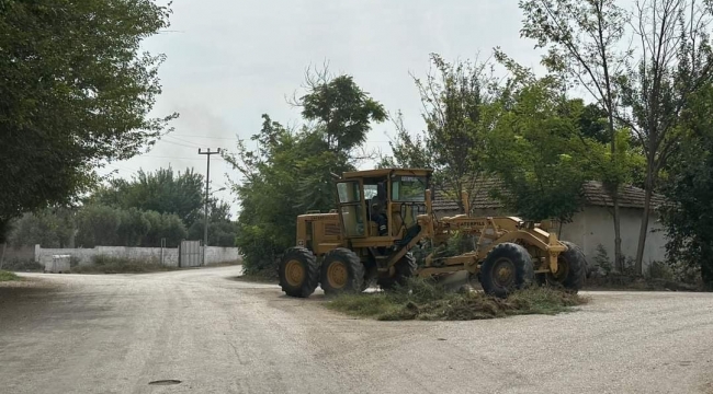 Ceyhan Belediyesi'nden Mustafabeyli Mahallesi'nde kapsamlı temizlik seferberliği