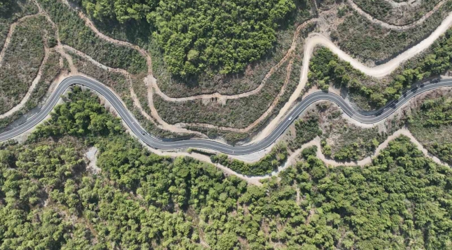 Hatay'da 7,5 kilometrelik yol 35 günde tamamlandı