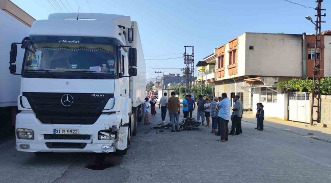 Hatay'da motosiklet tırla çarpıştı: 1 ölü