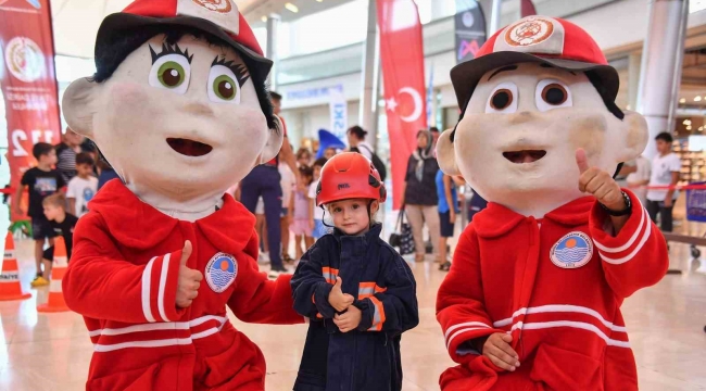 Mersin'de çocuklar hem eğlendi hem öğrendi