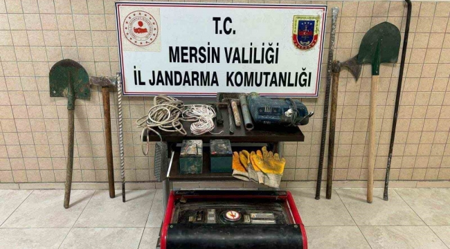 Mersin'de kaçak kazı yapan 11 şüpheli yakalandı