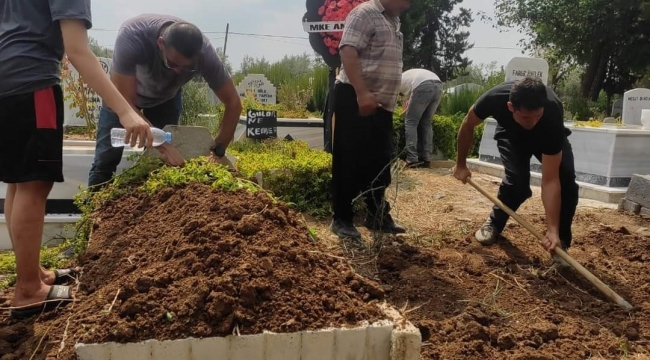 Milli futbolcu Ertaç Özbir'in babası vefat etti