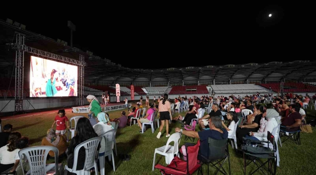 Tarsus'ta 'Yaz Akşamları Şenliği' devam ediyor