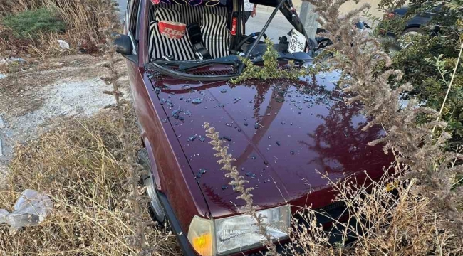 Tofaş'ın hurdaya döndüğü kazada 2 kişi yaralandı