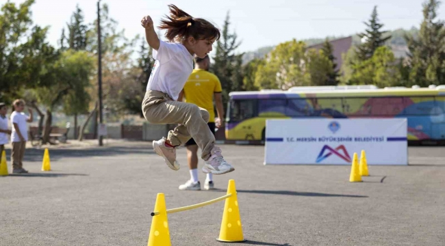 Sporbus aracı, kırsal bölgelerdeki çocukları sporla buluşturuyor