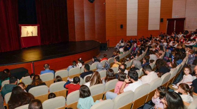 4. Yenişehir Komedi Oyunları Festivali başladı