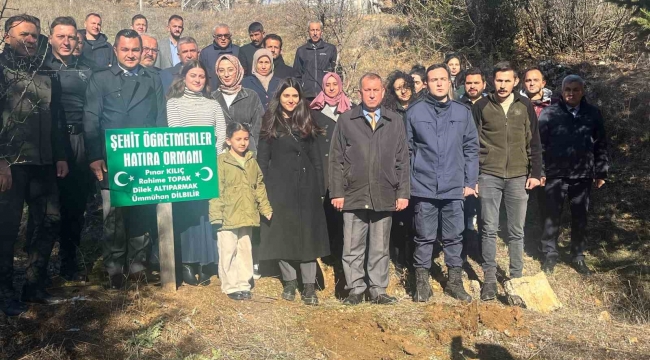 Adana'da kayanın altında kalarak hayatını kaybeden 4 öğretmen için kurulan hatıra ormanına ilk fidanlar dikildi