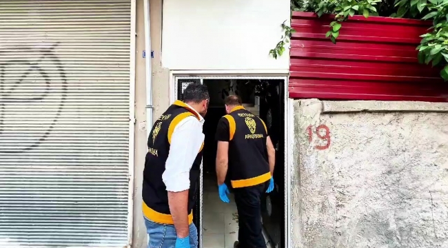 Adana'da uyuşturucu paketleme tesisine çevrilen eve operasyon: 1 gözaltı