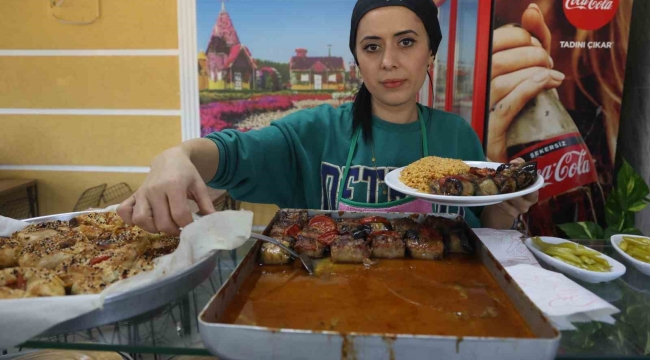 Eşini depremde kaybeden annenin yemek kazanı yetim evlatlarının geleceği için kaynıyor