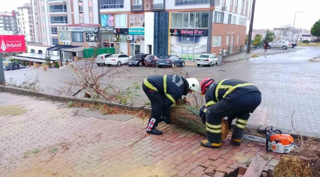 Kahramanmaraş'ta sağanak ve kar yağışı etkili oldu