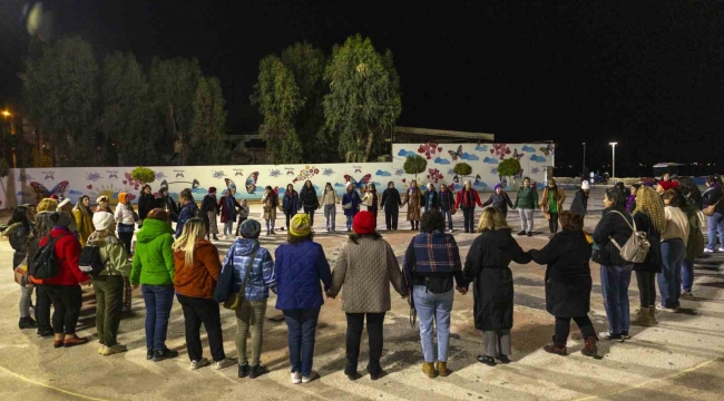 Mersin'de kadına yönelik şiddete karşı farkındalık etkinlikleri düzenlendi