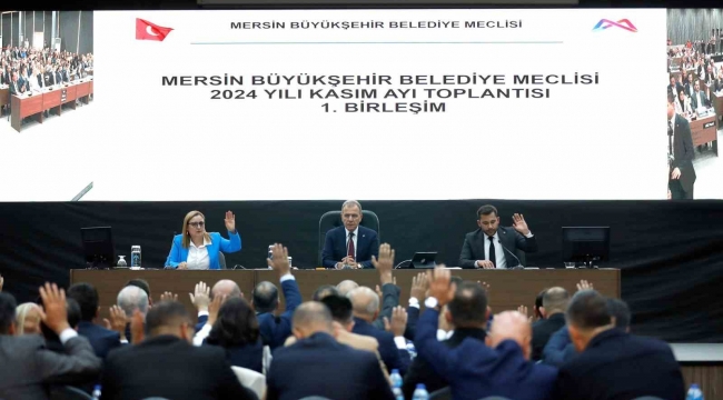 Seçer: "İkinci 5 yıllık sürecimizde Mersinlileri raylı sisteme bindireceğiz"