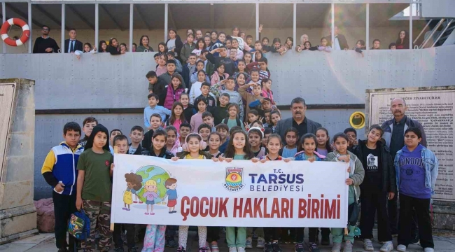 Tarsus'ta çocuklar haklarını eğlenerek öğrendi