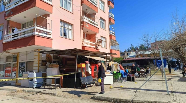 Haraç istediler alamayınca iş yerini kurşunladılar