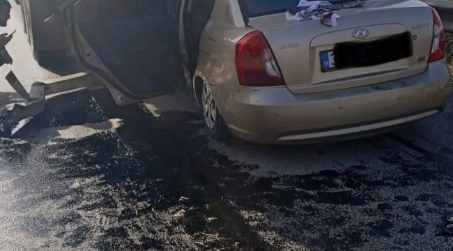 Hatay'da otomobil tırın altına girdi: 2 kişi yaralandı