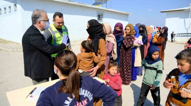 Büyükşehir, geçici tarım işçilerine yönelik sağlık hizmeti ve bilgilendirme çalışması gerçekleştirdi