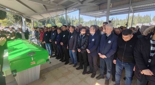 Endoskopi işlemi sonrasında hayatını kaybeden kadın toprağa verildi