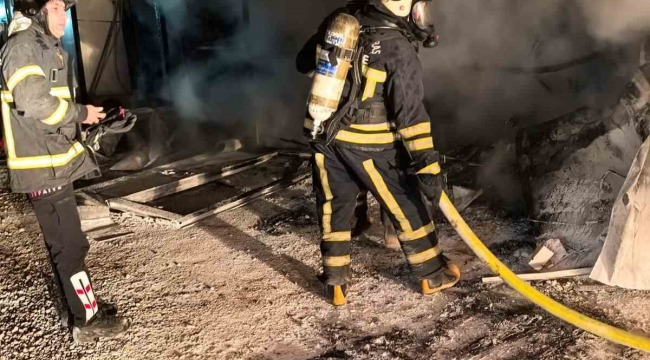 Kahramanmaraş'ta konteyner yangını