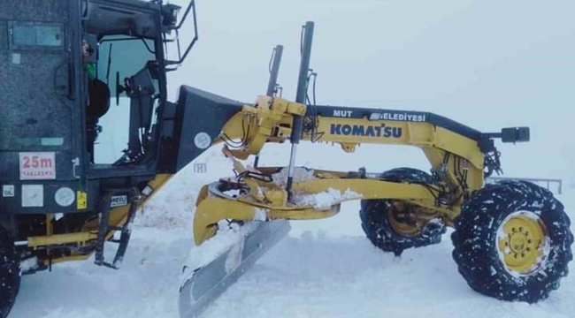 Mut Sertavul Geçidi'nde zincirsiz araçların geçişine izin verilmiyor