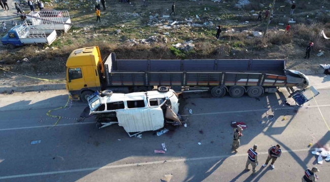 Hatay'da 6 kişinin hayatını kaybettiği kaza yeri havadan görüntülendi